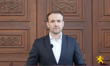 Стојаноски: 18.000 нови работни места во последните шест квартали, економијата се движи во позитивна насока