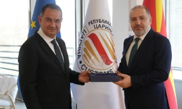 Средба на директорот на Царина со генералниот директор на СЕЛЕК: Борбата со транснационалниот организиран криминал во фокус на соработката