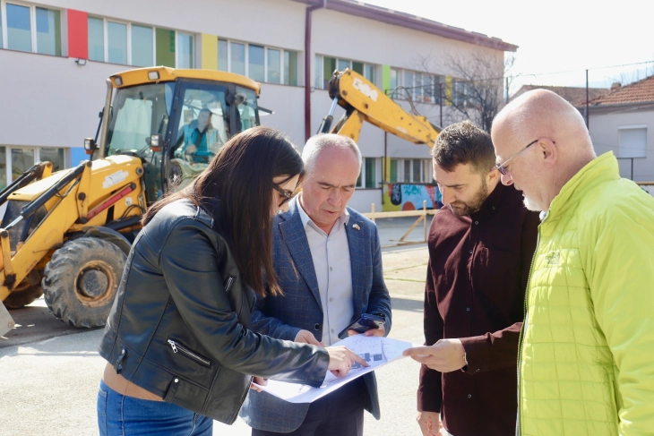 Општина Битола почна со градба на спортска сала во училиштето „Стив Наумов“