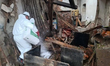 Ministri i Shëndetësisë Aliu u ka kërkuar institucioneve kompetente të zbulojnë pse mbeturinat e rrezikshme janë ruajtur për 10 vjet në ndërtesën e Institutit të Shëndetit Publik