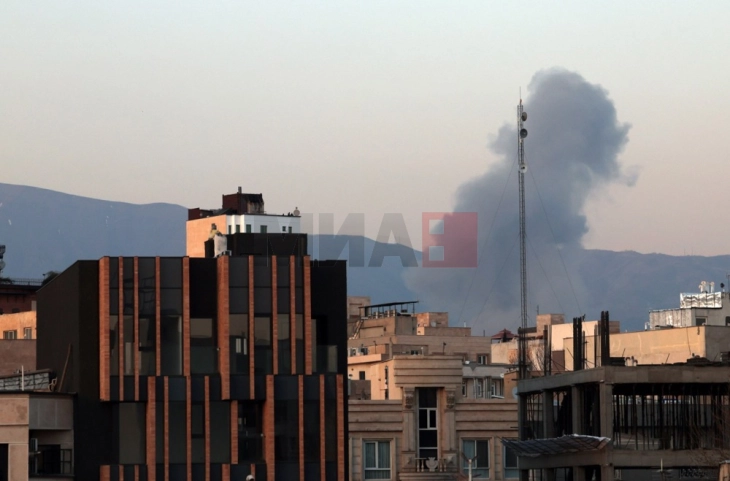 Izraeli: Bunkeri nëntokësor i Ali Hameneit në Tehran u sulmua me rreth 50 aeroplanë luftarakë