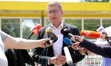 Изјава на премиерот Христијан Мицкоски (во живо)