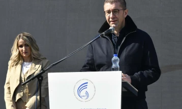 Мицкоски: Нема силна економија без силни универзитети, нема модерна држава без образовани и мотивирани млади луѓе (ДПЛ)