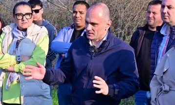 Филипче: Откупната цена на зимската зелка е понижувачка, власта нема слух за земјоделците