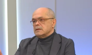 МИА ви го честита 8 Март: Кога двете души кои станале една - згаснуваат, а две други добиваат живот