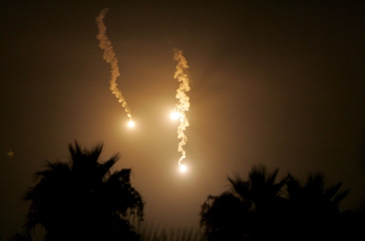 Izraeli nisi një valë të re sulmesh ndaj caqeve në Iran dhe Liban