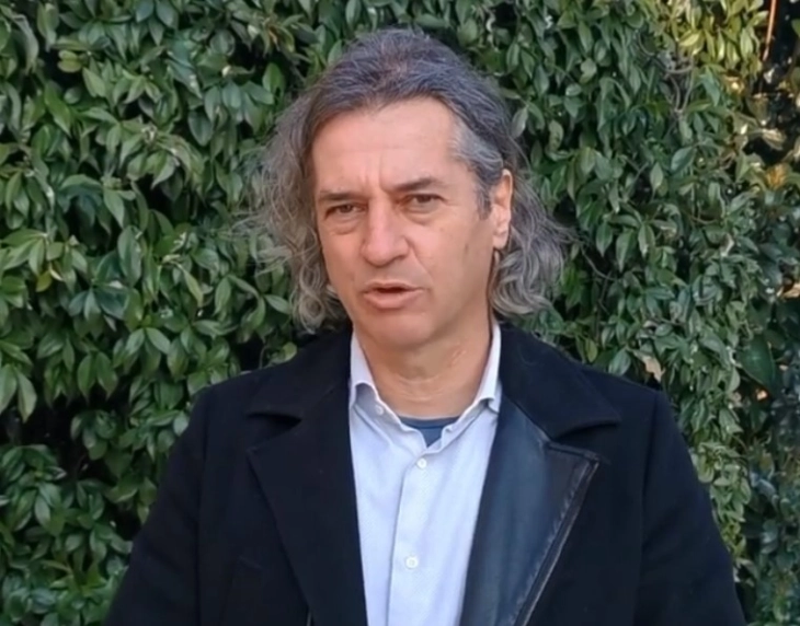 Голоб: Јанша сака да ја растури ЕУ