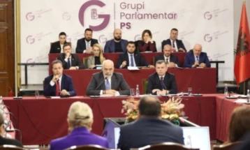 PS-ja e hodhi poshtë kërkesën e SPAK-ut për marrjen e imunitetit të deputetes Balluku, reagoi SPAK-u, Berisha paralajmëroi protestë