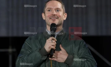 Илајџа Вуд: Никој друг нема да го игра Фродо додека сум жив и способен