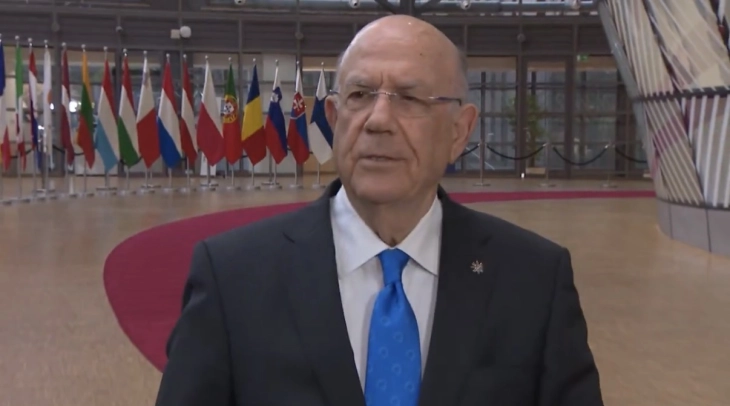 Кипарскиот министер за финансии: Животот на Кипар се одвива нормално и безбедно