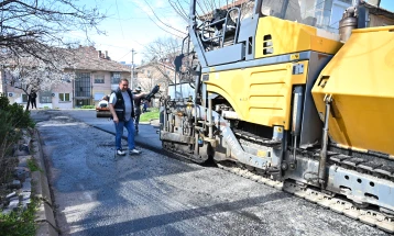 Завршува реконструкцијата на штипската улица „Пиринска“