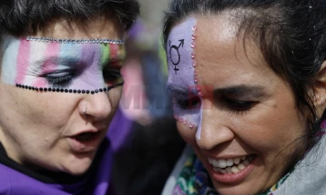 Шпанија ќе помилува 53 жени затворени за време на режимот на Франциско Франко