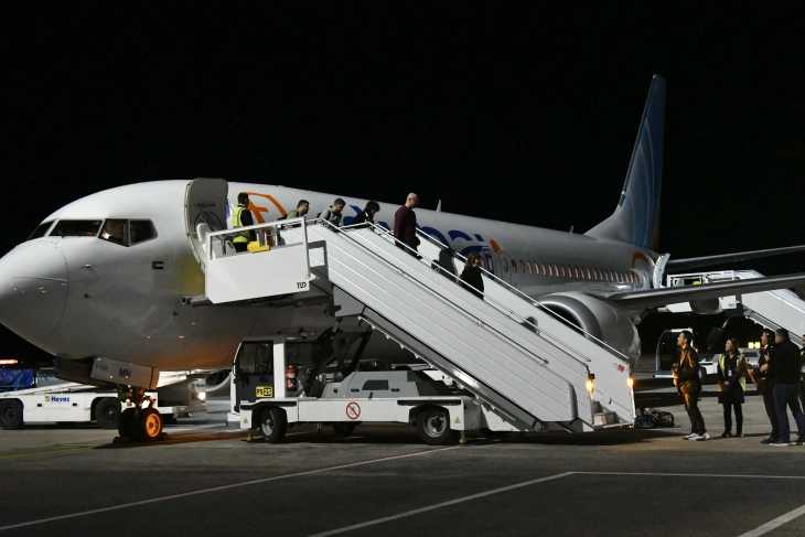 Macedonian nationals on way from Saudi Arabia, Kuwait and Bahrain with gov't arranged flight