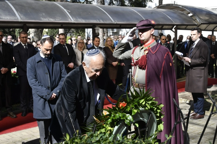 Одбележани 83 години од депортацијата на македонските Евреи: Не смееме да се свртиме од минатото и да се плашиме од најтемните поглавја од историјата