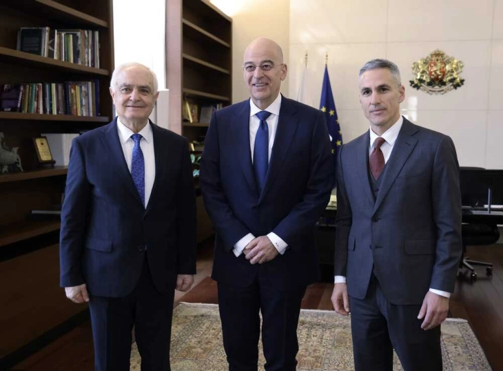 Ѓуров по средбата со Дендиас: Соработката меѓу Бугарија и Грција е клучна за безбедноста во регионот