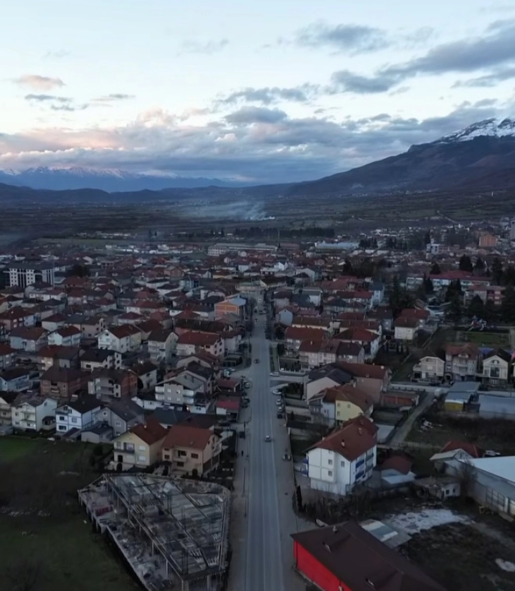 Дебранец со тврд предмет нападнал малолетник