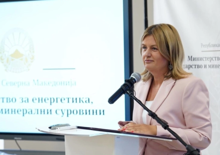 Божиновска и дирекорот на ОКТА АД - Скопје ќе информираат за снабдувањето и цените на нафтените деривати