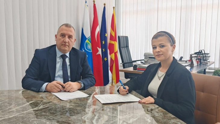 Општина Маврово и Ростуше и здружението „Актива“ потпишаа меморандум за соработка