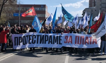 SSM stages protest, demands higher minimum wage, linear increase of salaries, observance of collective agreements