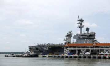 ЦЕНТКОМ: Иранците лажат дека носачот на авиони „Абрахам Линколн“ е онеспособен