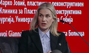 Д-р Крисаги Гинаки од Солун: Тројца млади пациенти беа превезени до нашата болница 14 часа по несреќата, кога станува збор за здравјето единствениот начин е соработката