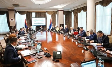 Владата на Република Српска падна поради незаконски именувања