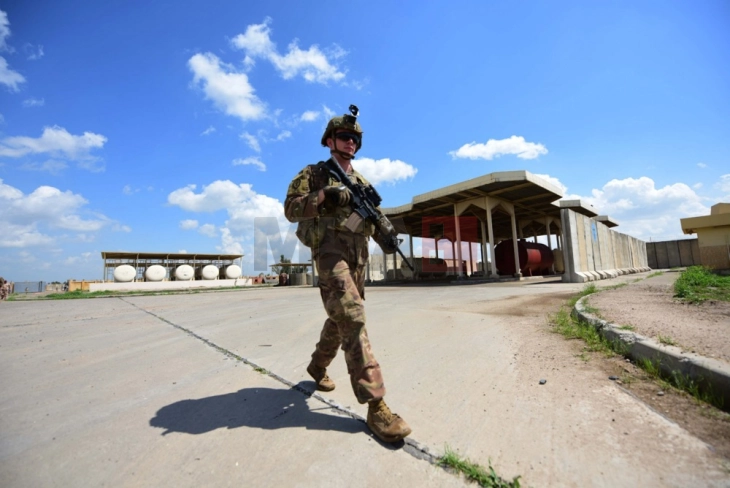 Ирачката милиција: Шест американски војници убиени во напад врз воена база