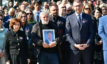 Мицкоски на комеморација во Кочани: Нека споменот за нив остане вечен, а нашата заедничка човечност и единството нека бидат сила што ќе нè води напред