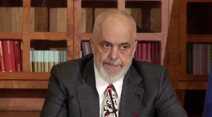 Рама: Новиот пристап изнесен во заедничкиот текст со Вучиќ не подразбира откажување од членство во ЕУ