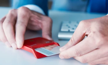 Macedonian citizens are using e-government services more, but remain below EU average