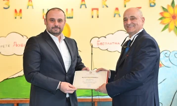 Ѓорѓиевски најавува инвестиции во дигитална опрема и одржливи енергетски решенија во средните училишта