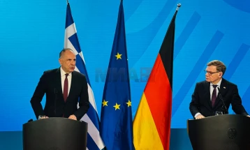 Gerapetritis pas takimit me Vadeful: Ramë dakord që zgjerimi i BE-së duhet të mbetet prioriteti ynë strategjik