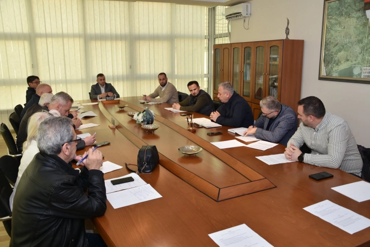 Локалниот совет за превенција на општина Дебар донесе заклучоци со цел спречување пожари на отворено  