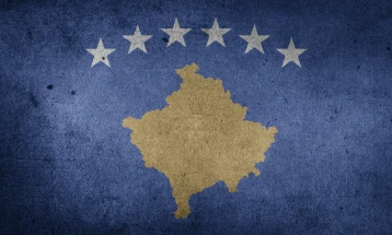 Europarlalenti kërkon status kandidati për Kosovën, por paralajmëron në rrezikim të lirisë së mediave dhe qorr-sokakun zgjedhor