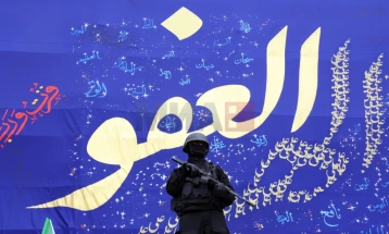 ИРГЦ тврди дека нападнал повеќе од 100 израелски цели во Тел Авив