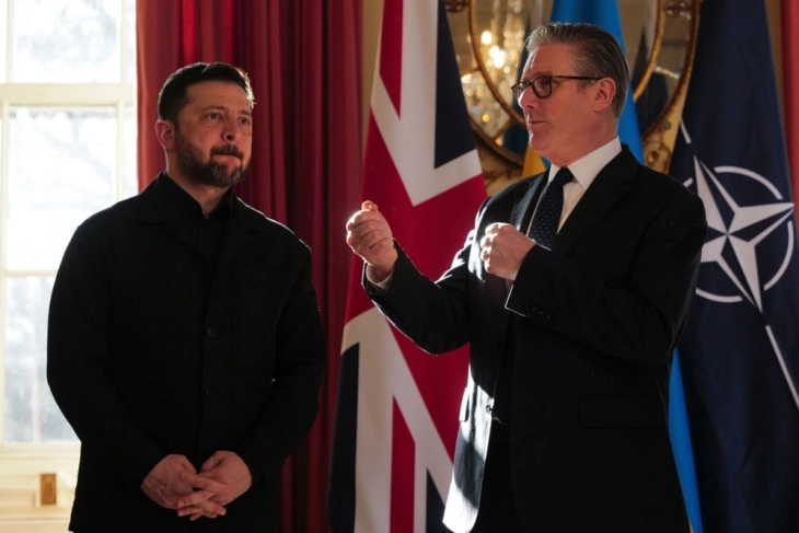 Zelenski u ka bërë thirrje Trampit dhe Starmerit të takohen për t'i përmirësuar raportet