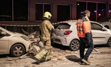 Dy të vrarë në sulmin me raketa iraniane ndaj Izraelit