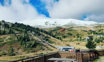 Më ftohtë dhe më së shumti shi në Kodrën e Diellit, shtresa e borës 58 centimetra