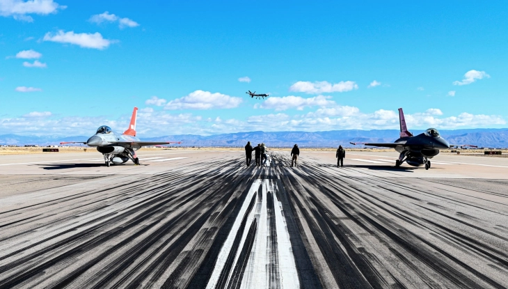 Едно лице загина, друго е повредено во пукање во воздухопловна база во Ново Мексико