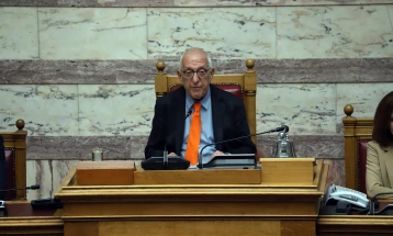 Претседателот на грчкиот Парламент бара да не се затвори грчката програма на Дојче Веле