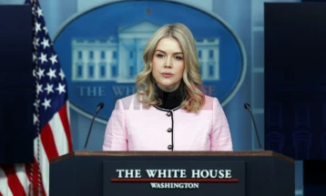 Белата куќа соопшти дека Кина се согласила да ја одложи посетата на Трамп на Пекинг