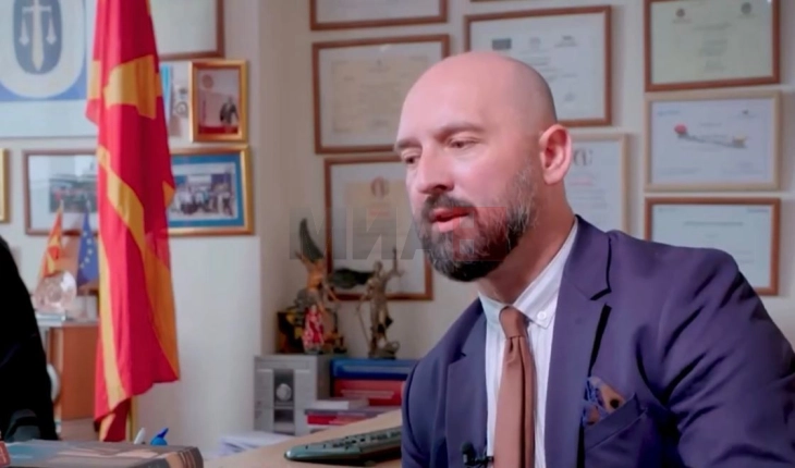 Ненад Савески го пoчнува мандатот како нов државен јавен обвинител - најави дека ќе нема селективна прaвда и држење предмети во фиока