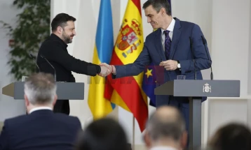 Шпанија со милијарда евра воена помош за Украина во 2026