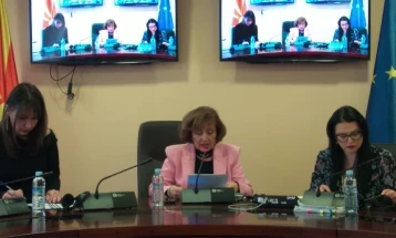 Rritja e pensioneve për 1.000 denarë nga 1 marsi kaloi në Komisionin për Politikë Sociale, Demografi dhe Rini