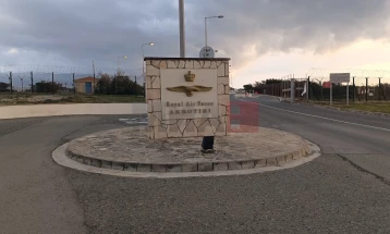 Христодулидис: Треба да започнеме отворена и искрена дискусија со британската Влада за статусот на британските бази на Кипар