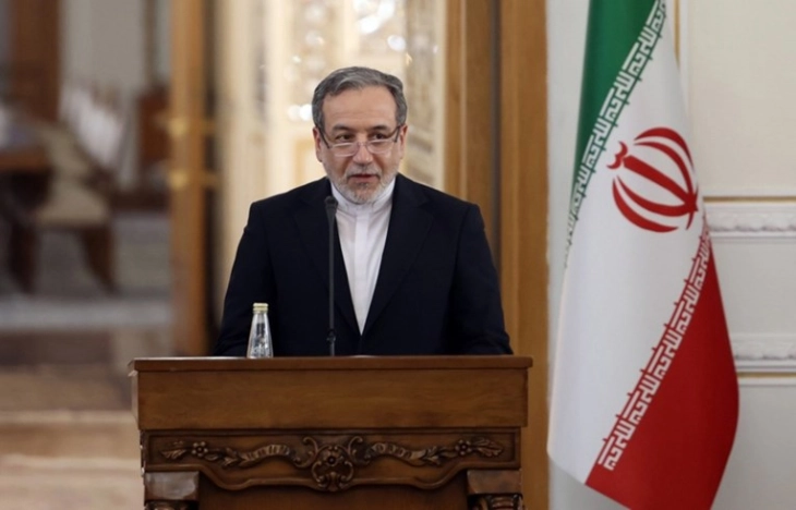 Иран ги предупредува сојузниците на САД за блокадата на Ормускиот теснец