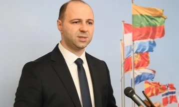 Misajlovski: Situata e sigurisë është e qëndrueshme, duhet t'i kushtojmë vëmendje treguesve të mundshëm ekonomikë