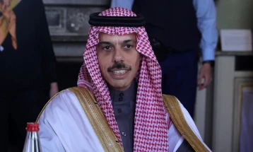 Саудиски министер за надворешни работи: Го задржуваме правото да преземеме воена акција против Иран