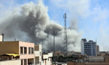 Izraeli filloi valë të re të sulmeve ndaj Iranit