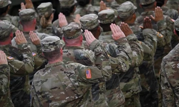 Ushtria amerikane dërgon edhe tre anije ushtarake dhe rreth 2.500 marinsa në Lindjen e Mesme